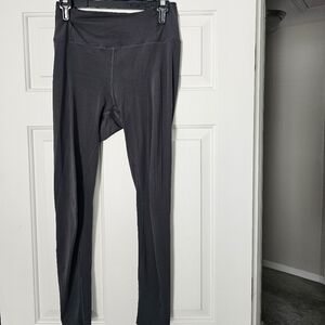 Girlfried Collective Gray High-Waisted Leggings Size M